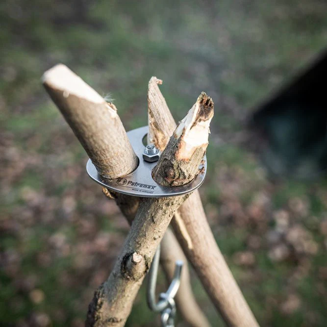 Tripod Lashing - Image 2